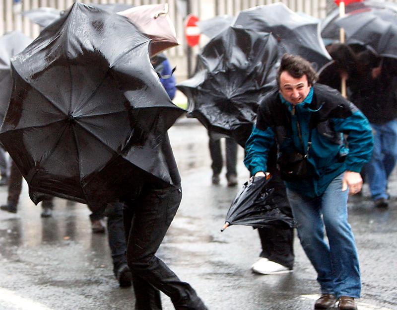 CARLOW WEATHER: Strong winds expected today (Jan 12) with isolated thunderstorms