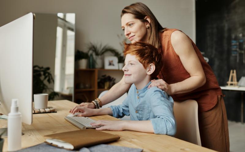 New project empowers parents in Carlow to lift Irish language off the page and into the home