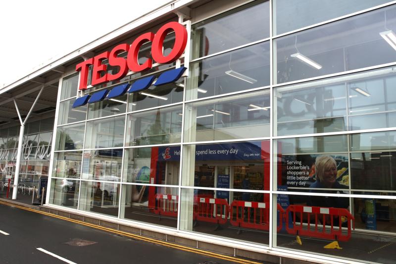 Irish supermarket workers get wage boost