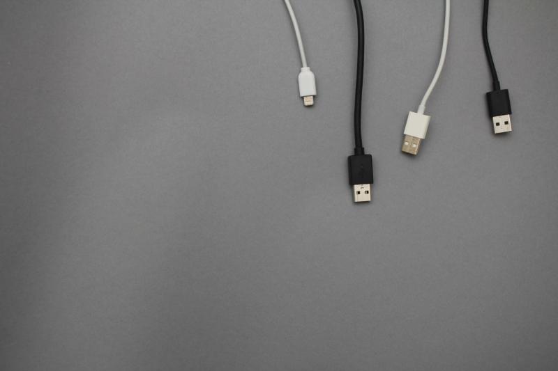 EU common charger wins final approval at European Parliament