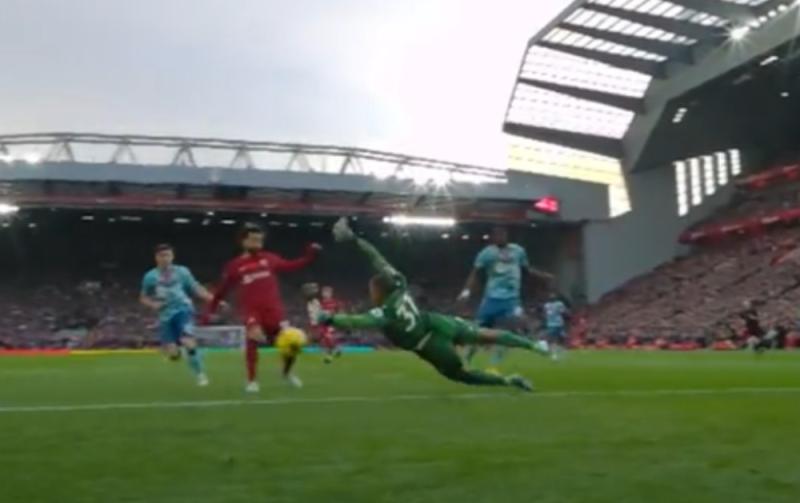 WATCH: Ireland and Southampton's Gavin Bazunu wins award for stunning save against Liverpool