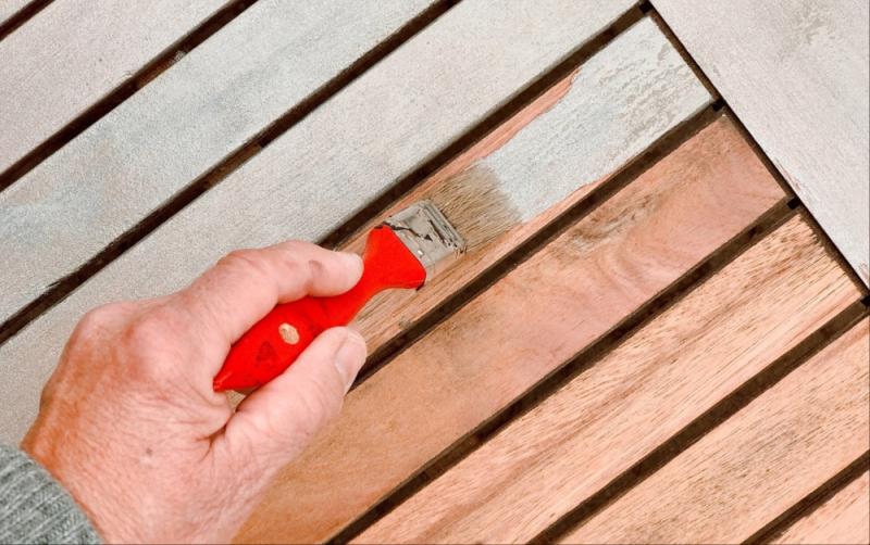 Carlow County Council has tendered contracts for the refurbishment works of two dwelling houses in Tullow