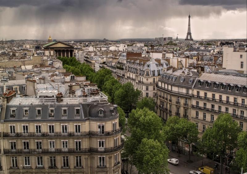 Irish rugby supporter dies suddenly in Paris 