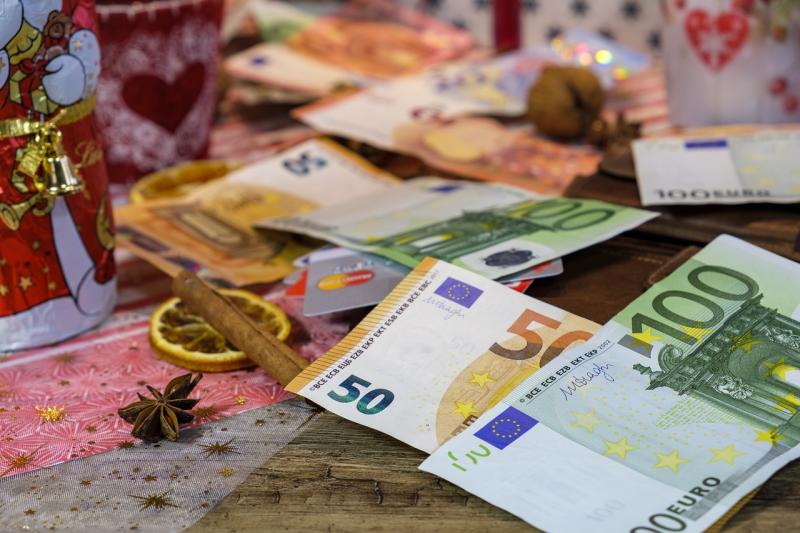 Christmas Bonus set to be paid next week to nearly 1.3 million people 