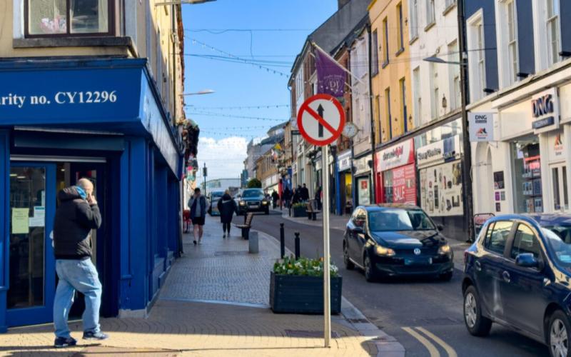 Carlow set to trail pedestrianization one of the towns busiest streets
