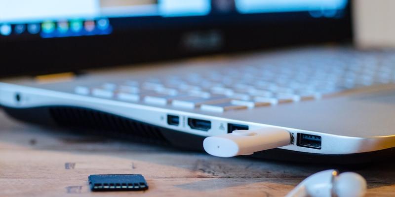 Man who left USB sticks with child sex images in Irish hostel avoids prison