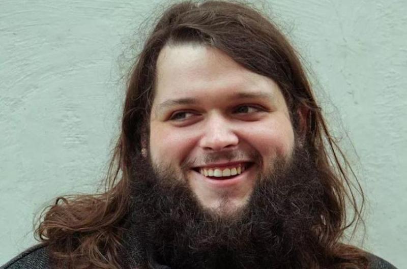 What did Garron Noone say before deleting social media pages amid backlash