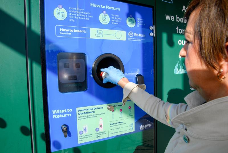 Two Carlow shops confirm over 2 million containers returned since the start of Return Scheme 