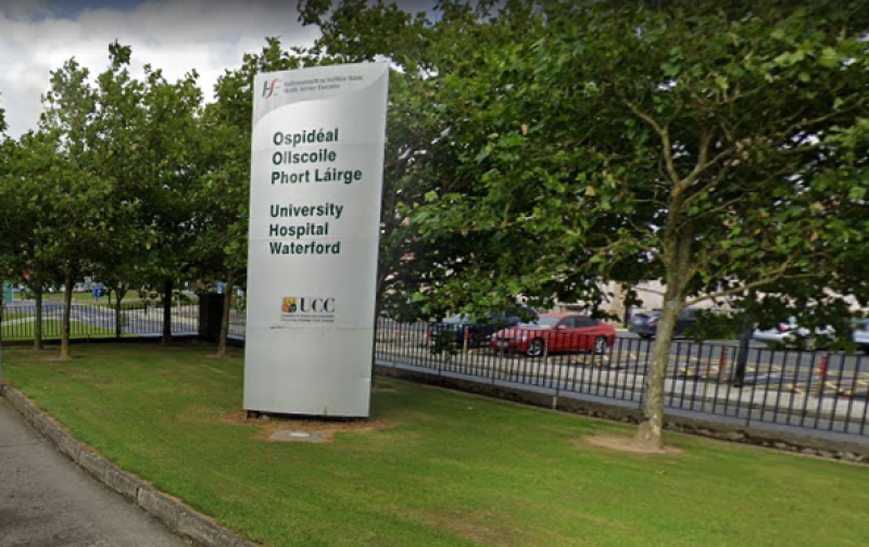 'We all make mistakes' - TD apologises for insensitive laser display ad outside hospital's cancer wing