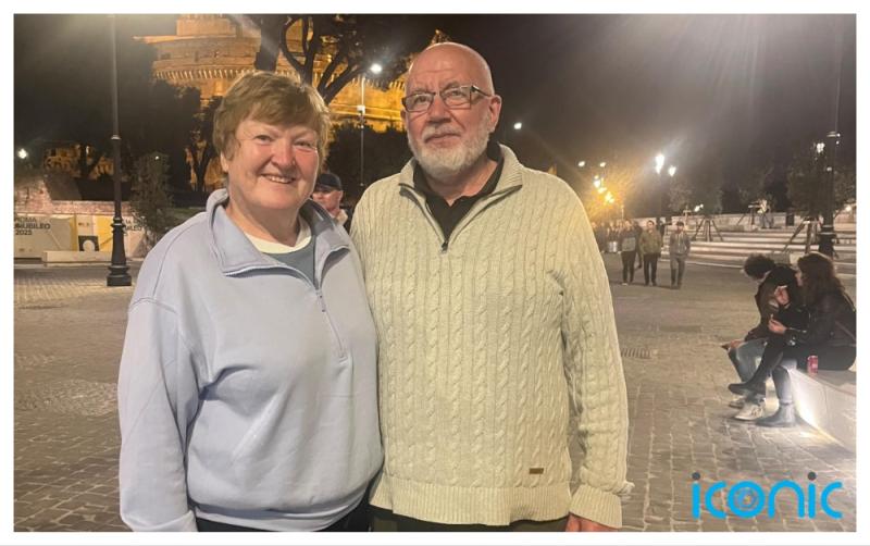 Irish couple celebrating their 40th wedding anniversary attend Pope Francis' wake