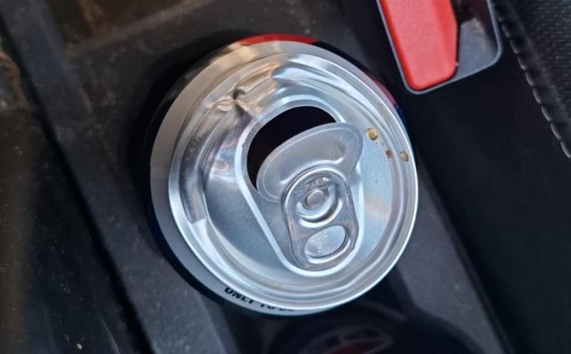 This Irish driver 'got a nasty surprise' as can of Pepsi explodes in car amid heatwave  