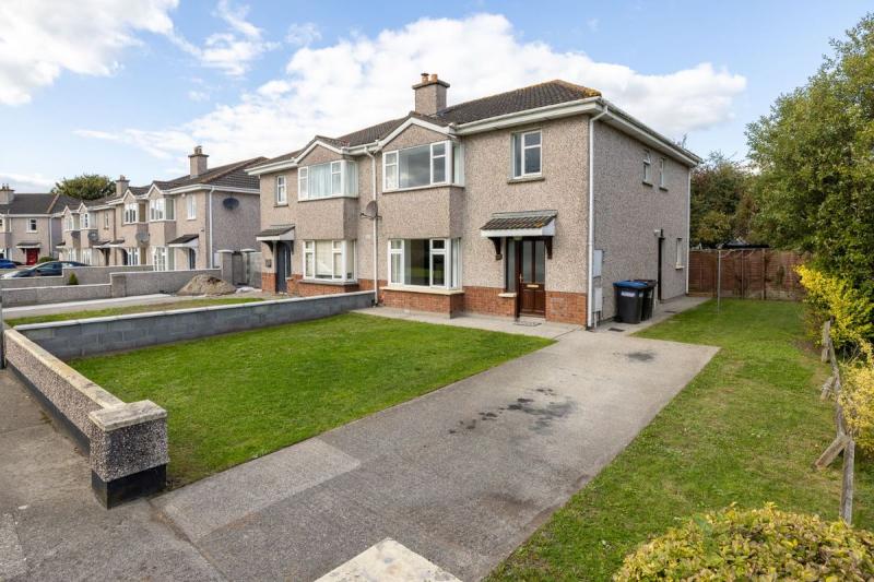 PICTURES: Check out this four bed family home now selling in Carlow for €330,000