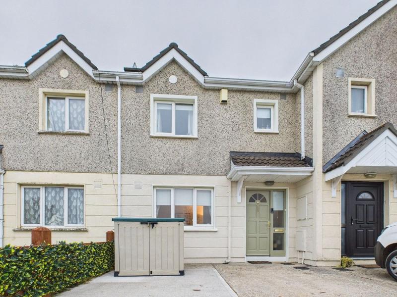 PICTURES: Prepare to be impressed by this stunning home in Carlow for €270,000
