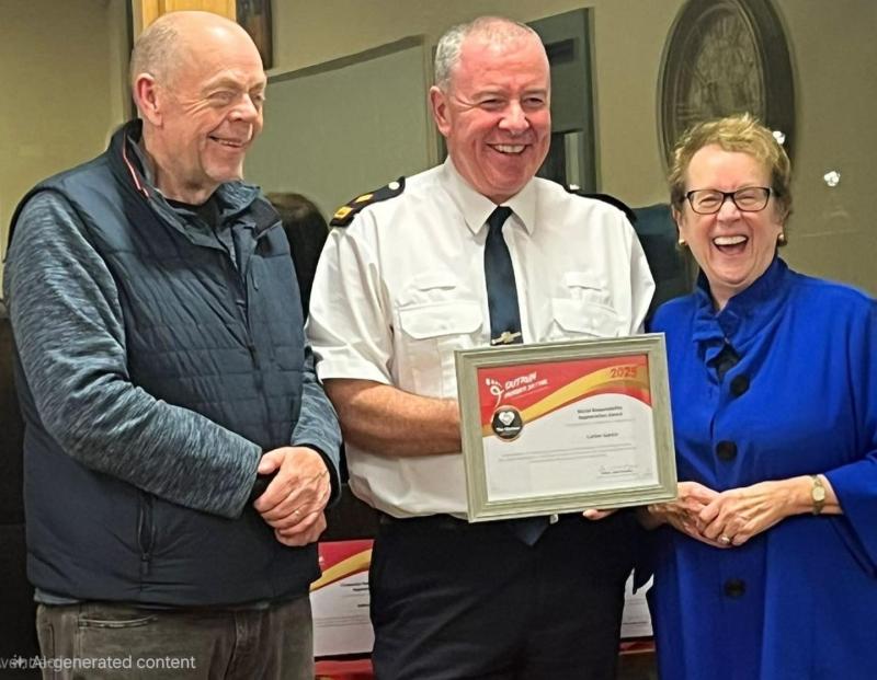 Carlow gardai pay tribute to team in St Clare's Kitchen, Carlow for supplying hot meals