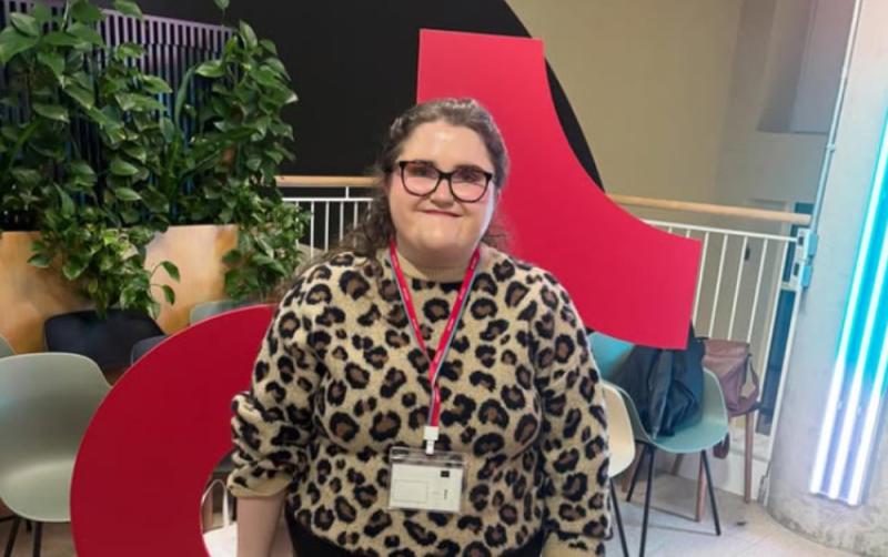 'I thought I had strep throat' - Irish woman (22) has to learn to walk again after mystery illness