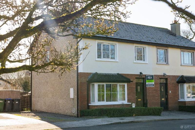 PICTURES: This lovely newly renovated three bed home is now on the market in Carlow