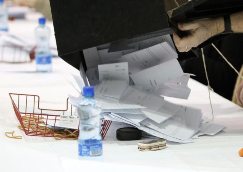 LATEST: Long standing Carlow representative looking over her shoulder as Election tightens up