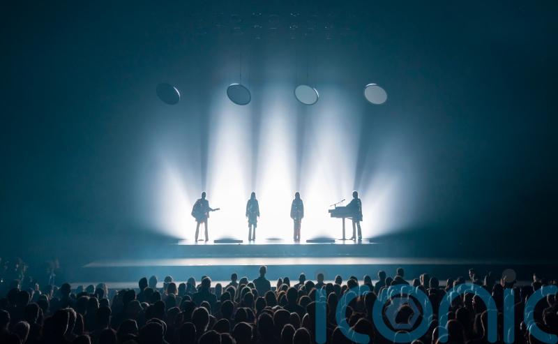 Music critics praise Abba's 'jaw-dropping' virtual concert