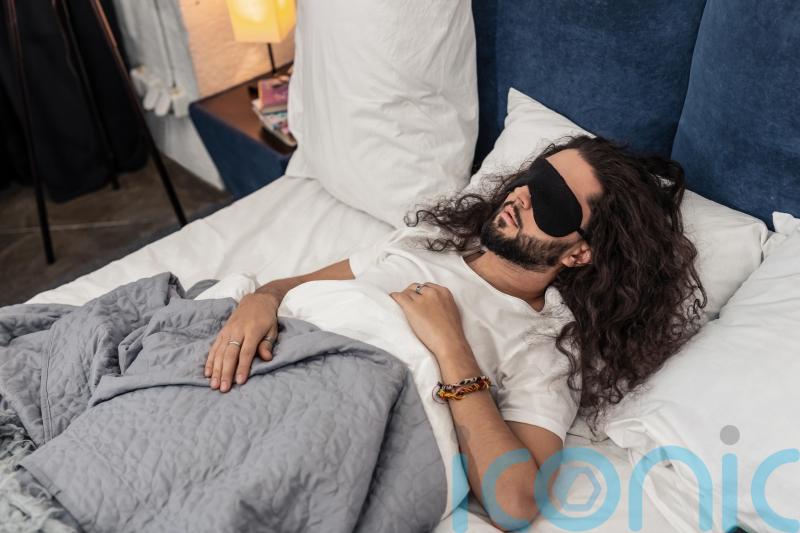 GUIDE: 5 reasons the changing season could negatively affect your sleep