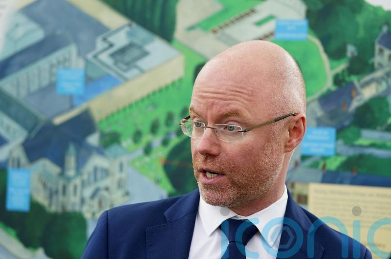 Health minister says he raised concerns about relaxing Ireland’s licensing laws