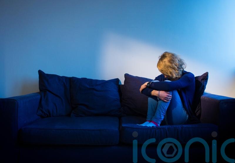 10% of people under 35 have attempted to take their own life – survey