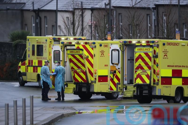Hospital overcrowding should be treated as ‘national crisis’