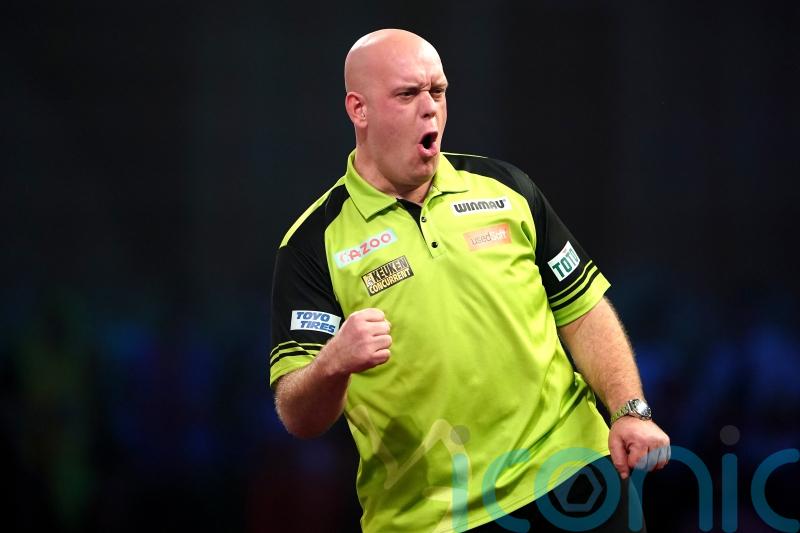 Premier League Darts: Michael van Gerwen holds nerve to edge out Gerwyn Price in Dublin thriller