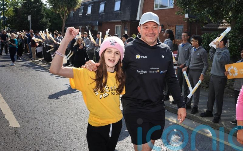 Rory Best ‘full of energy’ as he begins 330km fundraising walk across Ireland