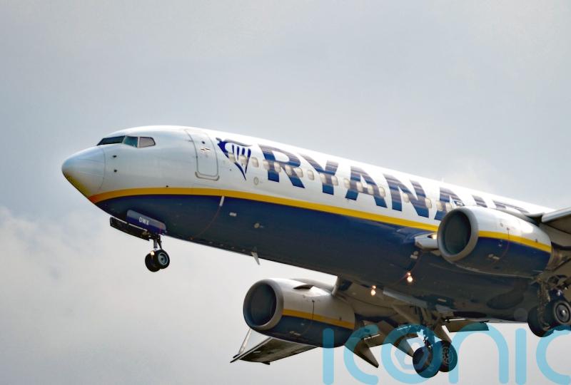 Ryanair reveals profits of over 1 billion euro after bounce-back in travel demand