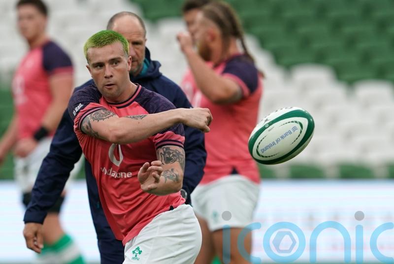 Ireland v England: Mack Hansen pays tribute to Keith Earls with eye-catching haircut