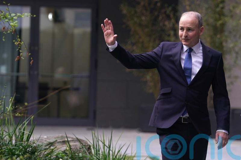 Martin says ‘we’re running out of time’ to run EU patent referendum in June