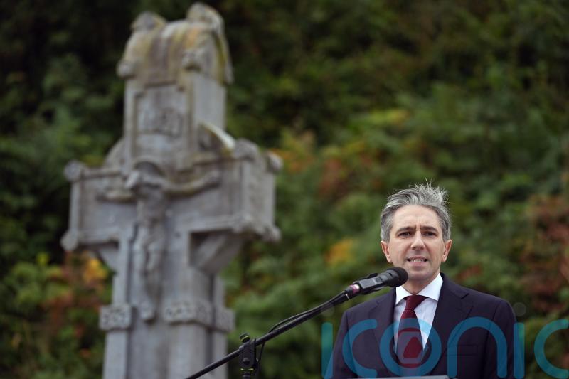 Harris denounces threats against politicians at ceremony marking Collins&rsquo; death