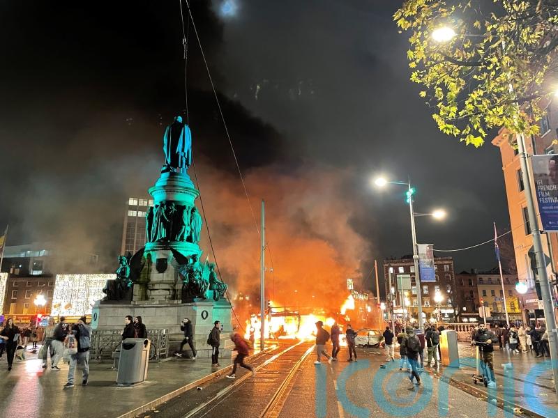 Five ‘persons of interest’ in Dublin riots identified after garda appeal