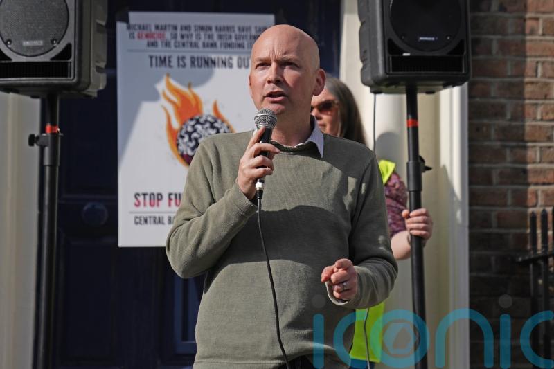 Phone and passport confiscated in Egypt from Irish politician marching to Gaza