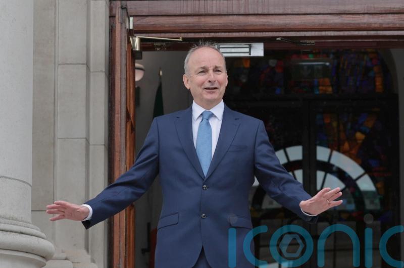 Taoiseach endorses Jim Gavin as Fianna Fail’s presidential candidate