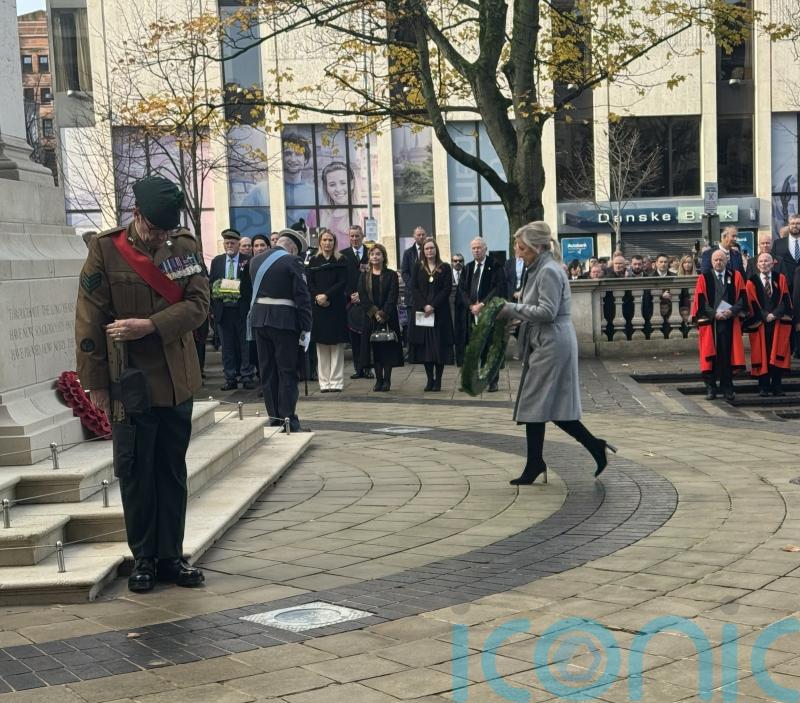 Remembrance Sunday marked in events across the island of Ireland