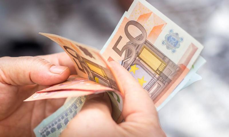 Carlow Native MEP says that card only policies discriminates against pensioners 