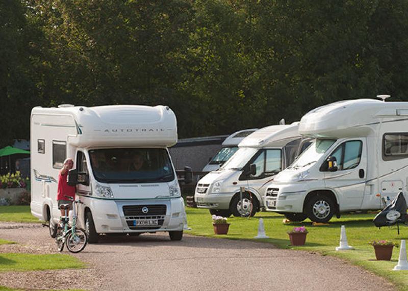 Irish MEP calls on local authorities to stop ignoring illegally parked campervans in Carlow 